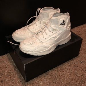 Comme des Garcons x Nike Air Mowabb